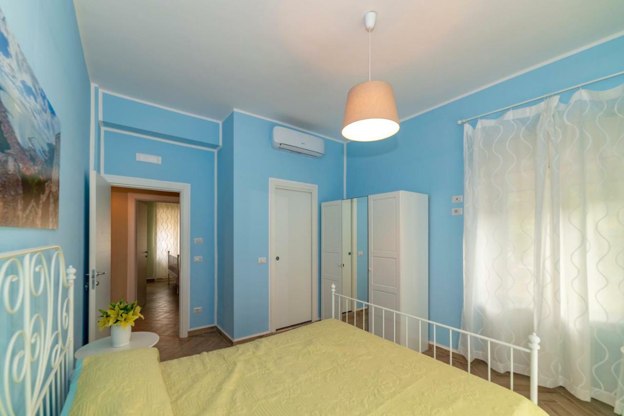 Appartamento La Carnale Salerno Exterior foto